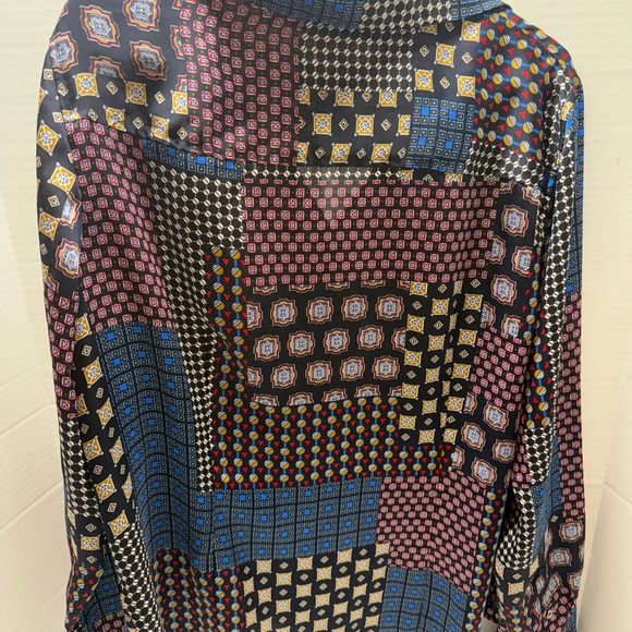 Tommy Hilfiger Navy Geometric Print Blouse size xl - Picture 2 of 4